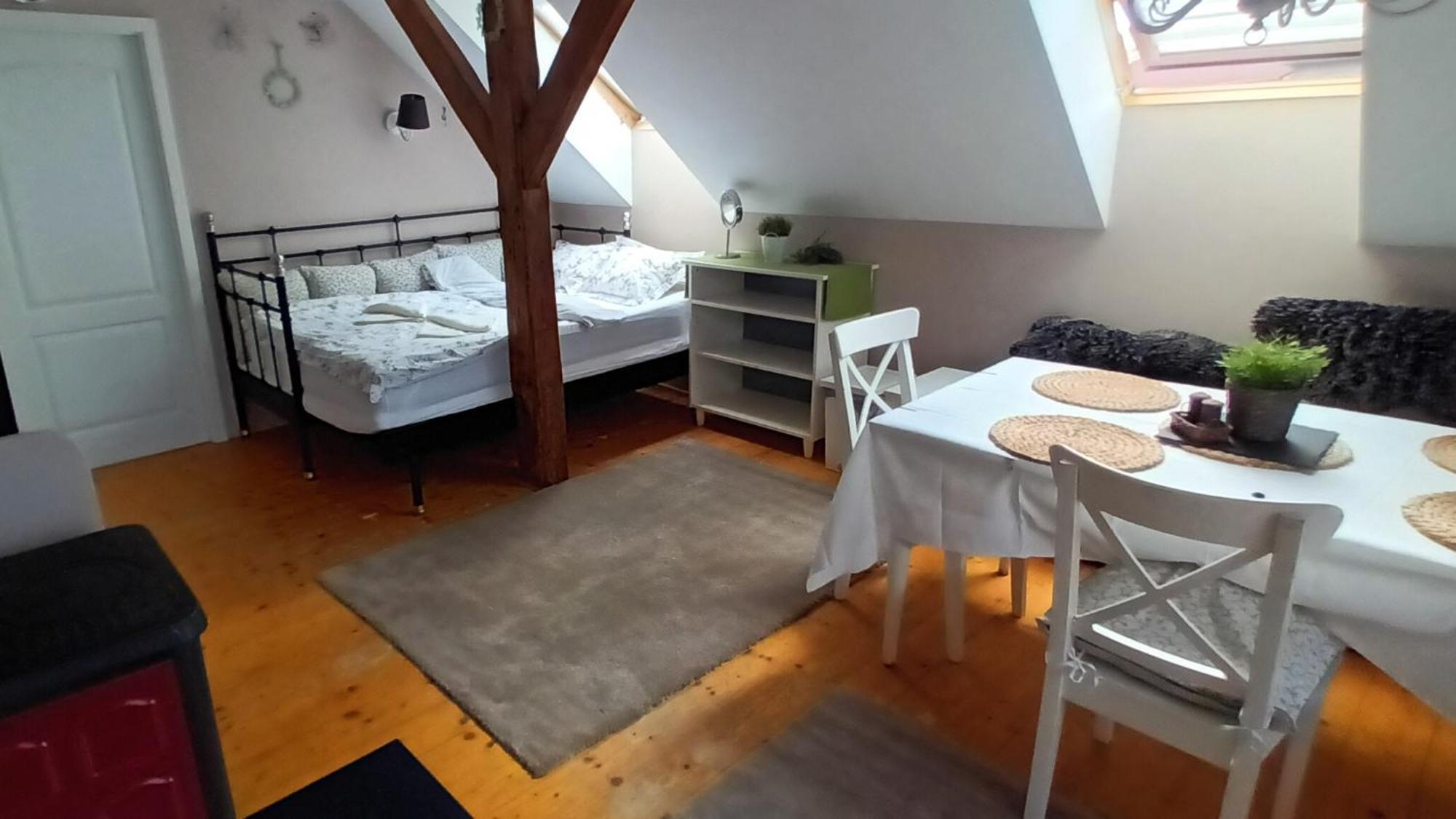 Apartmany Pod Putimskou Branou بايسك المظهر الخارجي الصورة